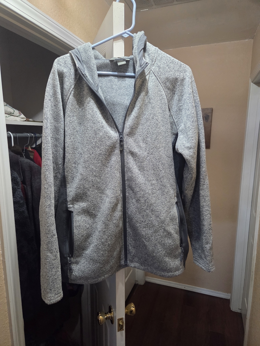 Natural Reflections Women's Gray Lightweight Hooded Jacket